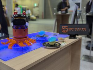 ビジネスチャンスEXPOで研究室の成果を一般公開しました。
